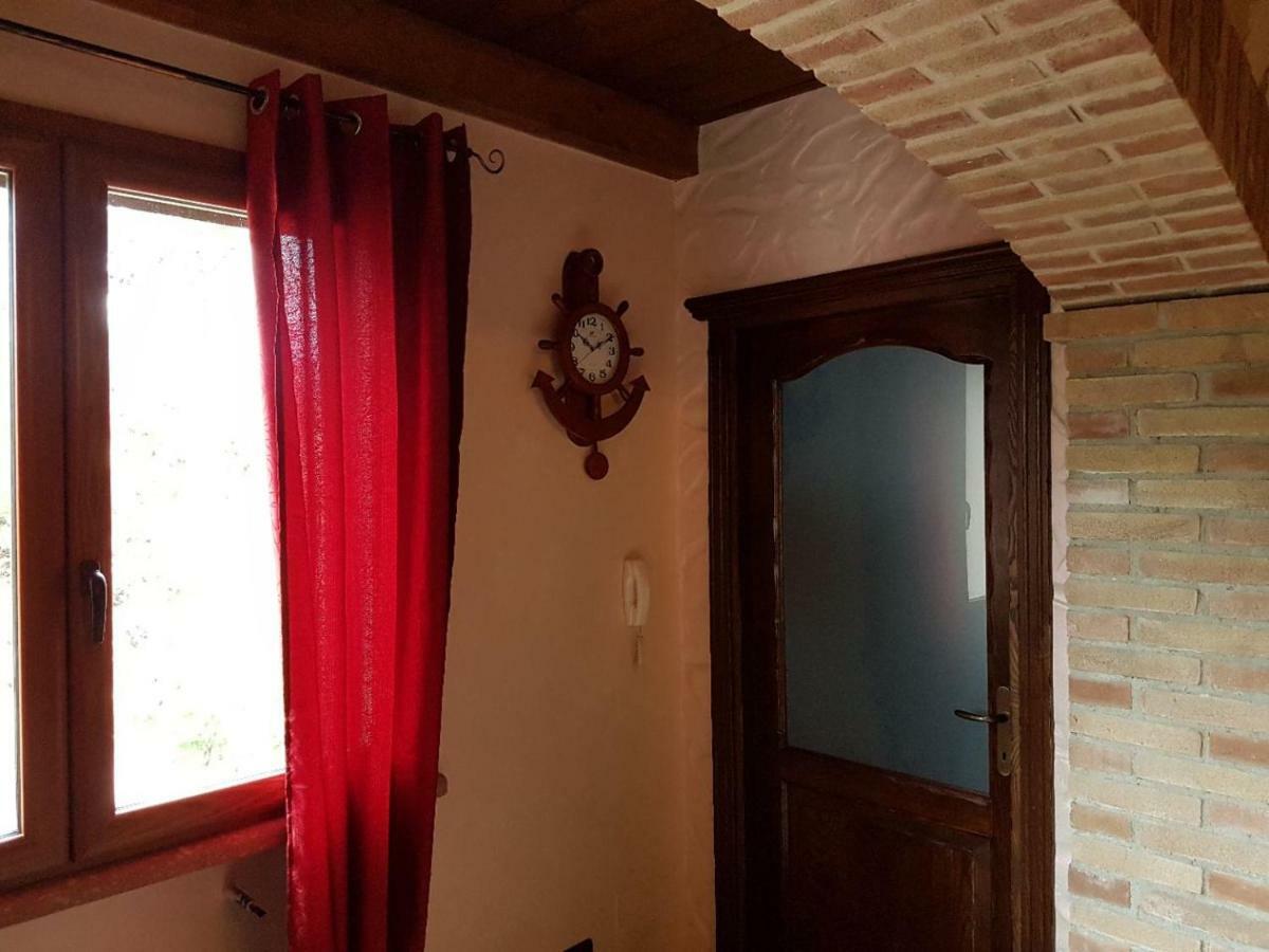 Casa Vacanza Il Mandorlo Domusnovas Kültér fotó