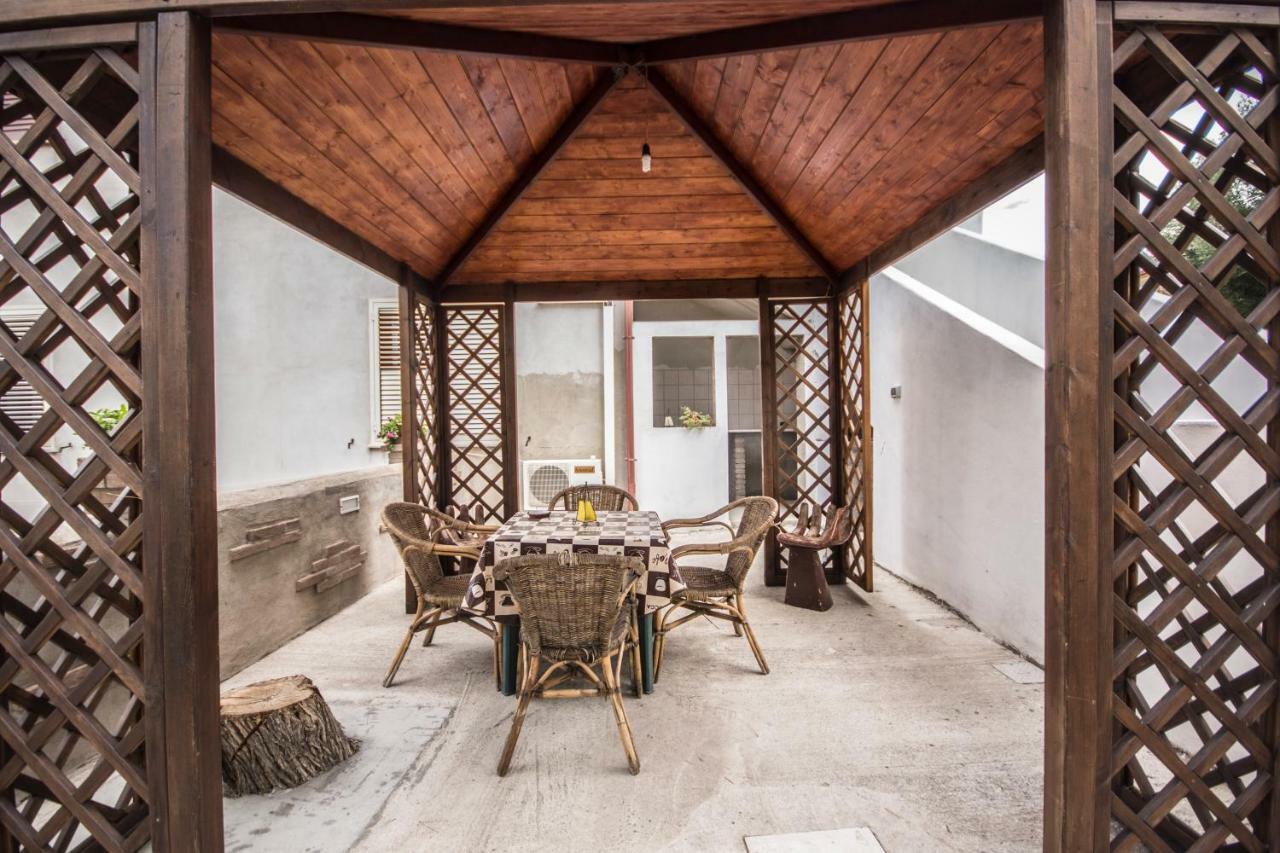 Casa Vacanza Il Mandorlo Domusnovas Kültér fotó